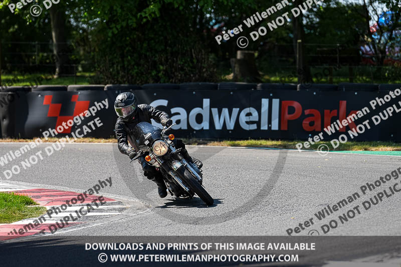cadwell park;cadwell park photographs;cadwell trackday photographs;enduro digital images;event digital images;eventdigitalimages;peter wileman photography;racing digital images;trackday digital images;trackday photos